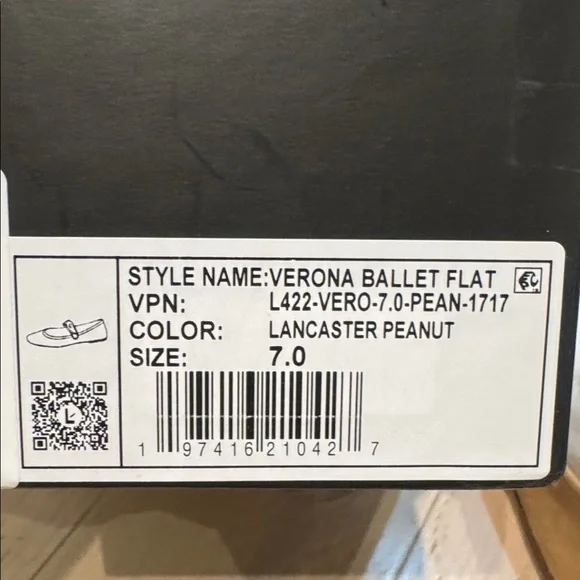 Larroude Verona Mary Jane Flats 7 - Picture 8 of 10